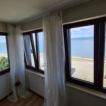 Aparthotel Elea