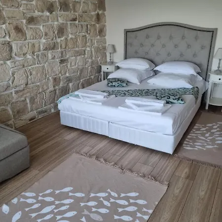 Aparthotel Elea 2*
