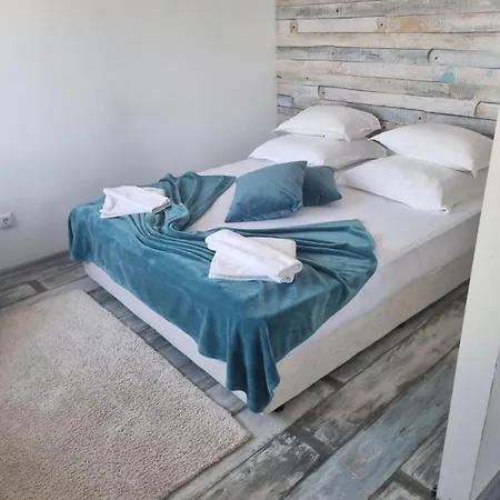 Elea Lägenhetshotell